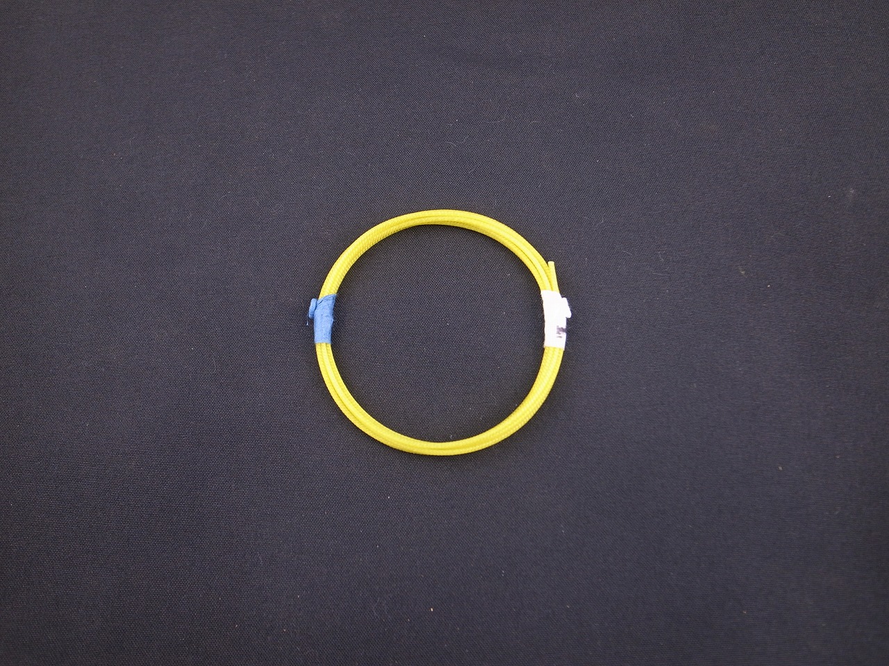 薩摩琵琶用絃（筑前1の糸黄色）